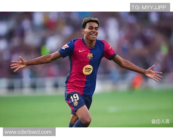 球星足球潮流风尚大揭秘 揭开运动与时尚结合的无限可能